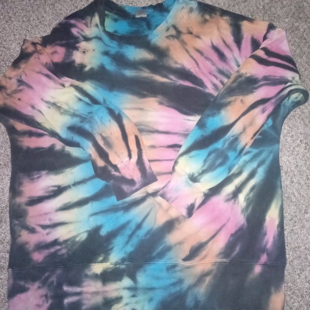 Black-Bleach did oversized fleece crewneck 🌤🌈